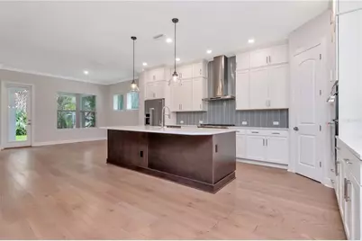 3408 W Hawthorne Road, Tampa, FL 33611 - Photo 4