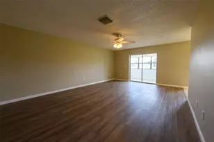 1308 13th Cir SE, Largo, FL 33771 - Photo 4