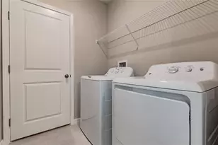 15515 Peace River Pl, Sun City Center, FL 33573 - Photo 16