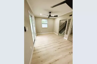 2310 21st Street S, Saint Petersburg, FL 33712 - Photo 4