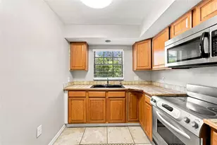 12900 Vonn Rd, Largo, FL 33774 - Photo 6
