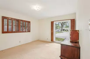 11732 Moffat Ave, Tampa, FL 33617 - Photo 26