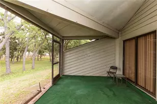 11736 Rolling Pine Ln, Port Richey, FL 34668 - Photo 18