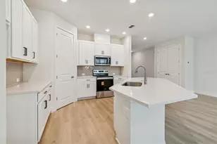 10720 Oak Bnd Dr, Parrish, FL 34219 - Photo 6