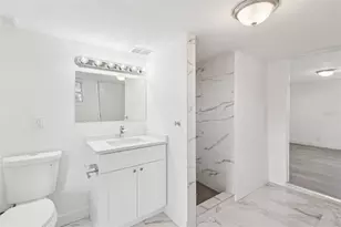 4711 Beacon Hill Dr, New Port Richey, FL 34652 - Photo 10