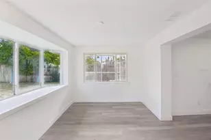 4711 Beacon Hill Dr, New Port Richey, FL 34652 - Photo 8