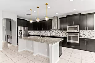 19433 Whispering Brook Dr, Tampa, FL 33647 - Photo 10