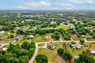 31706 Hunt Club Ln, Wesley Chapel, FL 33543 - Photo 38