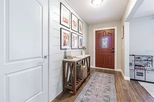 1107 Oakridge Manor Dr, Brandon, FL 33511 - Photo 16