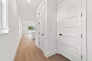 2508 W Gray St, Tampa, FL 33609 - Photo 2