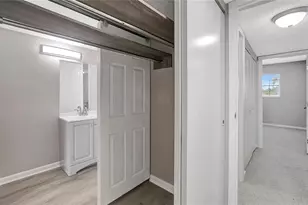 709 Russell Ln, Brandon, FL 33510 - Photo 14