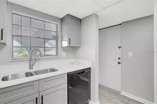 709 Russell Ln, Brandon, FL 33510 - Photo 28