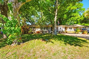 194 21st Terrace SE, Largo, FL 33771 - Photo 4