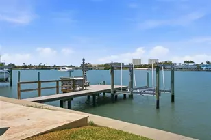 7172 S Shore Dr S, Saint Petersburg, FL 33707 - Photo 28