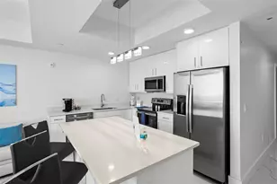 11500 Gulf Blvd, Saint Petersburg, FL 33706 - Photo 4