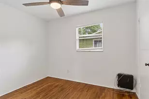 739 47th Ave N, Saint Petersburg, FL 33703 - Photo 10