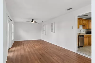 739 47th Avenue N, Saint Petersburg, FL 33703 - Photo 12