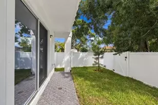 2508 W Gray St, Tampa, FL 33609 - Photo 32