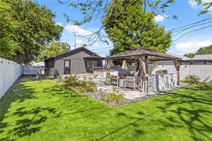 2925 24th St N, Saint Petersburg, FL 33713 - Photo 24