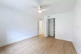 200 Country Club Dr, Largo, FL 33771 - Photo 28