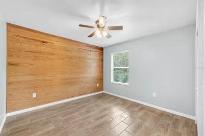 10537 Lake Montauk Drive, Riverview, FL 33578 - Photo 16