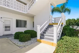 8126 112th St, Seminole, FL 33772 - Photo 22