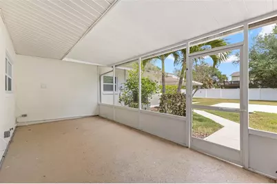 125 Carlyle Drive, Palm Harbor, FL 34683 - Photo 14