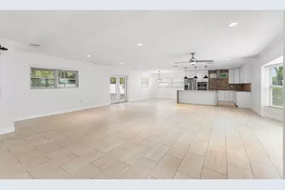 125 Carlyle Drive, Palm Harbor, FL 34683 - Photo 4