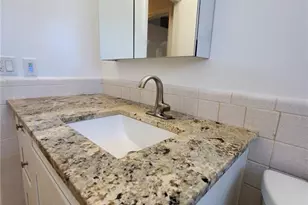 1020 70th St N, Saint Petersburg, FL 33710 - Photo 46