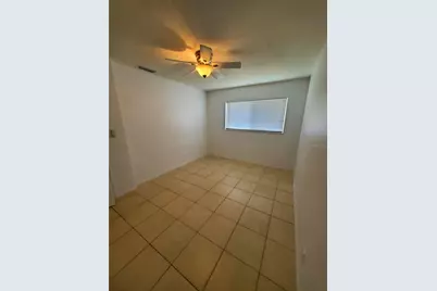 1020 70th Street N, Saint Petersburg, FL 33710 - Photo 38