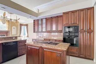 9460 Bearfoot Trail, Weeki Wachee, FL 34613 - Photo 36
