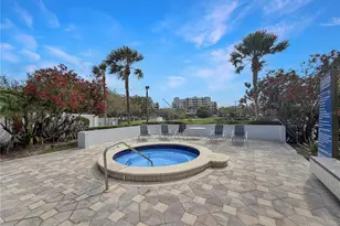 2333 Feather Sound Dr, Clearwater, FL 33762 - Photo 30
