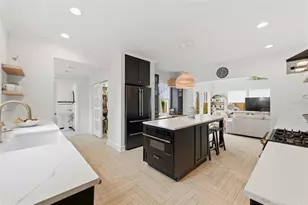 816 16th Ave NE, Saint Petersburg, FL 33704 - Photo 24