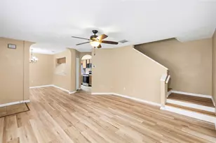 539 Kensington Lake Cir, Brandon, FL 33511 - Photo 6