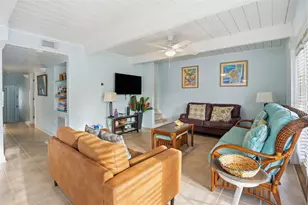 2508 Avenue B, Bradenton Beach, FL 34217 - Photo 6