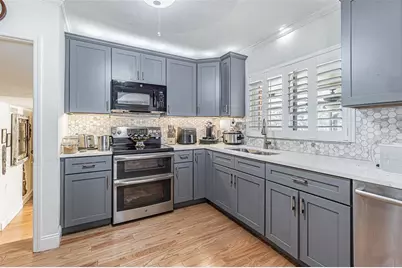 243 Snell Isle Boulevard NE, Saint Petersburg, FL 33704 - Photo 8