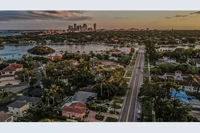 243 Snell Isle Boulevard NE, Saint Petersburg, FL 33704 - Photo 2