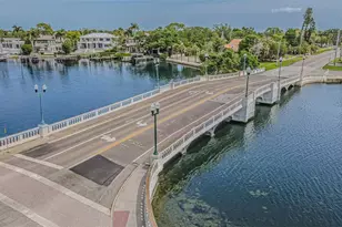 243 Snell Isle Blvd NE, Saint Petersburg, FL 33704 - Photo 44