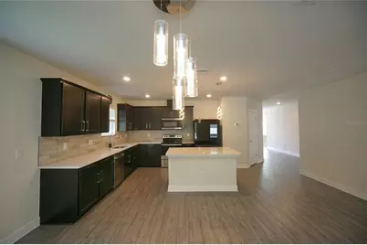 30399 Marquette Avenue, Wesley Chapel, FL 33545 - Photo 2