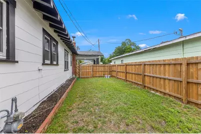 318 W Osborne Avenue, Tampa, FL 33603 - Photo 32