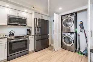 690 Island Way, Clearwater, FL 33767 - Photo 16