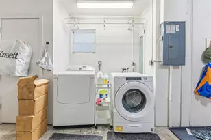 2979 W Knights Ave, Tampa, FL 33611 - Photo 22