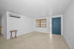 4843 Calais Dr, Holiday, FL 34690 - Photo 8