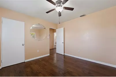 3235 Emerson Avenue S, Saint Petersburg, FL 33712 - Photo 12