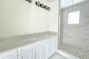 4468 57th Ave N, Saint Petersburg, FL 33714 - Photo 26