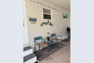 10297 N Lake Drive #79, Largo, FL 33773 - Photo 4