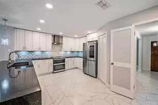9407 Pebble Glen Ave, Tampa, FL 33647 - Photo 6