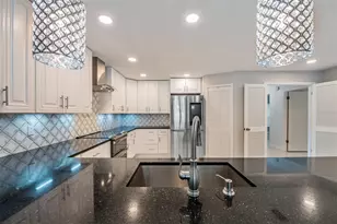 9407 Pebble Glen Ave, Tampa, FL 33647 - Photo 8