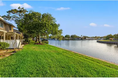 6537 Cape Hatteras Way NE #1, Saint Petersburg, FL 33702 - Photo 38