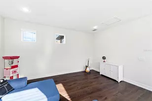 28907 Revaro Ln, Wesley Chapel, FL 33543 - Photo 42